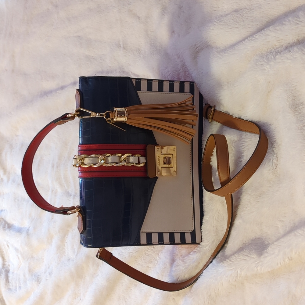 Also Purse